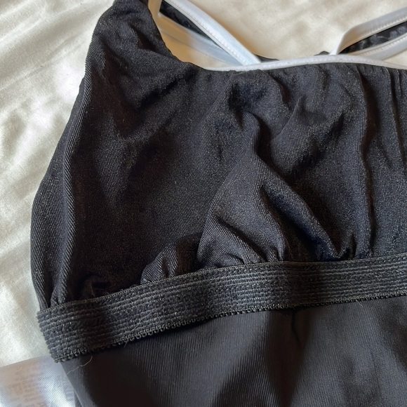 Miraclesuit One Piece Swimsuit in Black and White Racerback - Picture 8 of 14